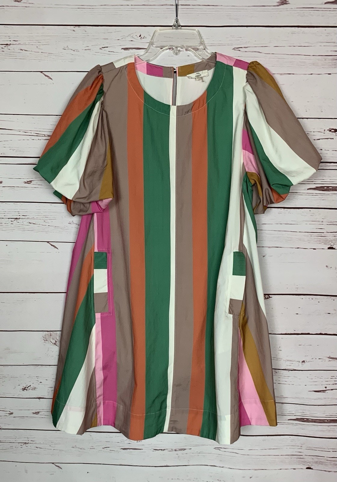 Entro Boutique Women’s Xl Extra Large Green Striped Short Sleeve Pockets Dress